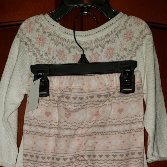 Toddler 2 piece Light Sweater & Pant set - Picture 4 of 5